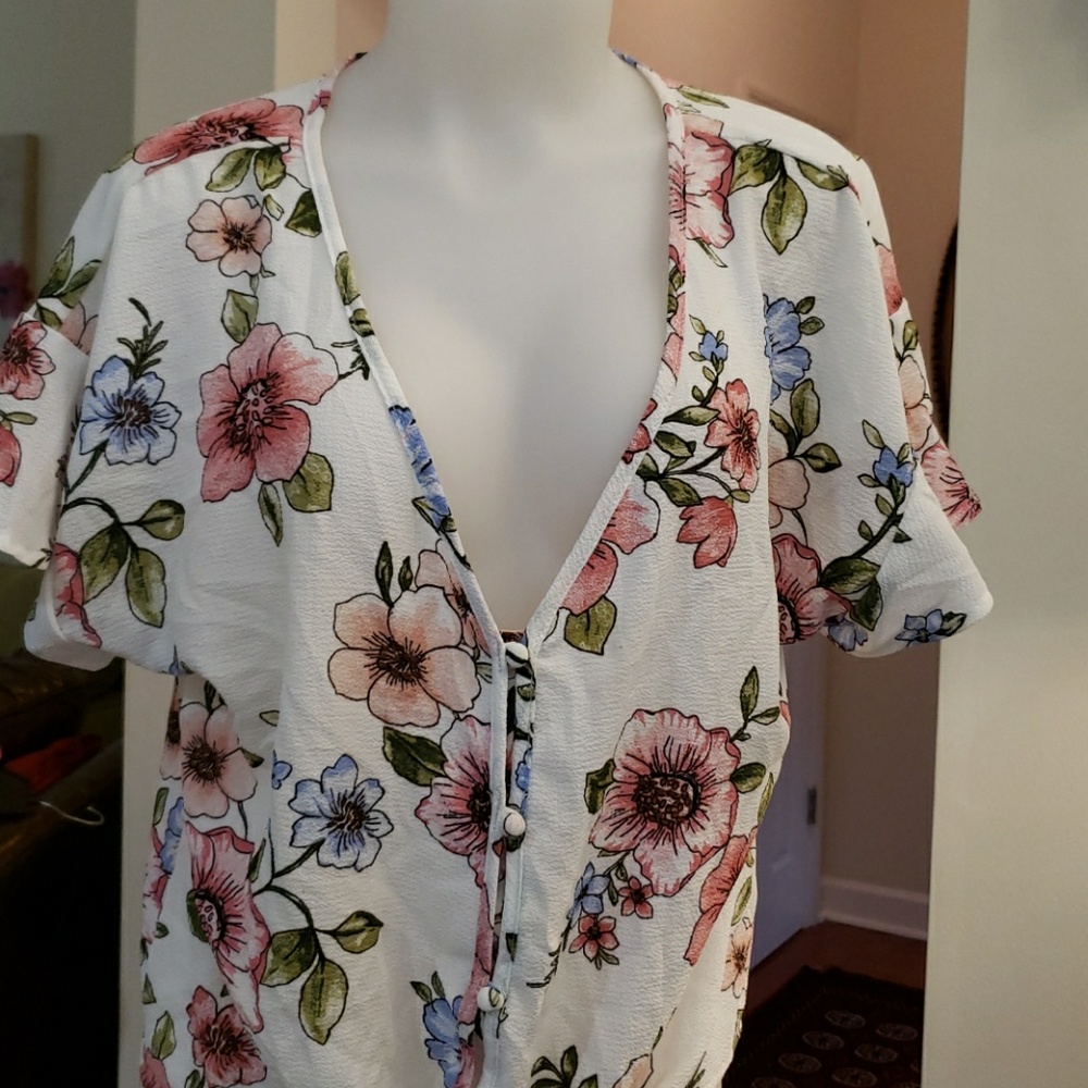Hiatus top - Picture 2 of 6